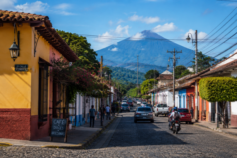 Can You Live in El Salvador on $1,000 Per Month?